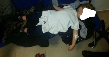 bambino in attesa all'ospedale di San Benedetto