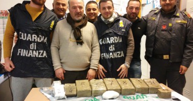 Guardia di Finanza di Teramo dopo il blitz