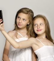 selfie kids