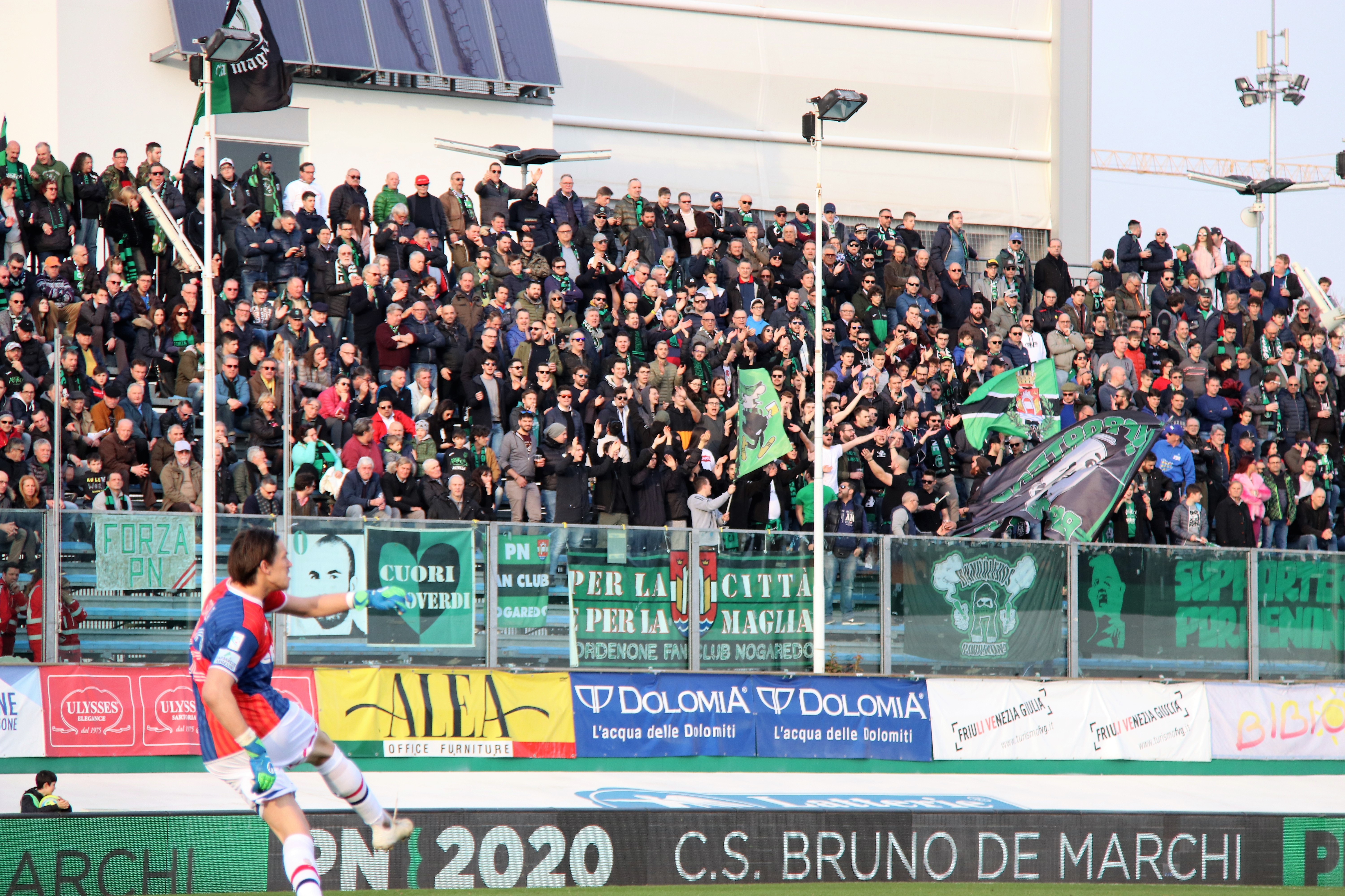 https://www.rivieraoggi.it/wp-content/uploads/2019/03/Gradinata.jpg