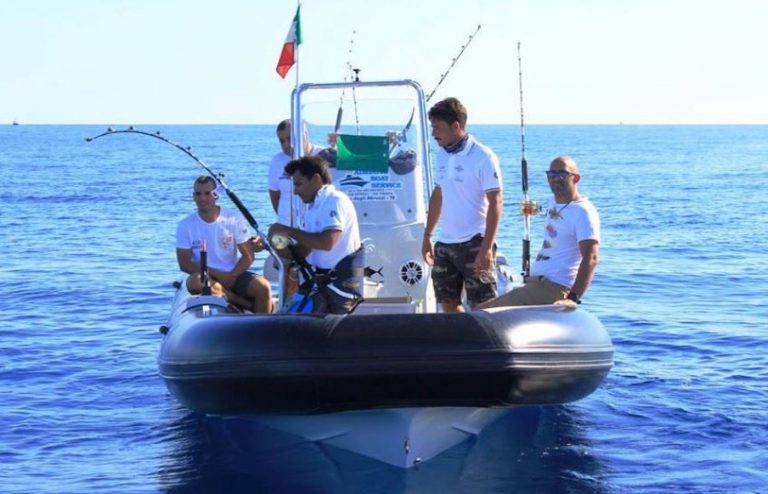 Circolo Nautico Estate Con Mogol A Luglio Via Al Cinema All aperto 