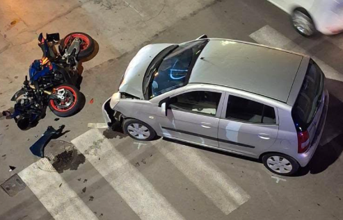 Scontro tra auto e moto all'incrocio tra via Marsala e piazza San ...
